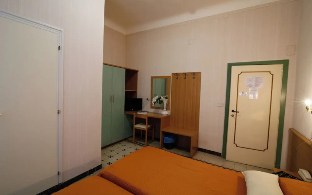 Hotel Villa Pina