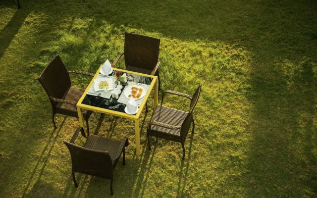Esthell Village Resort