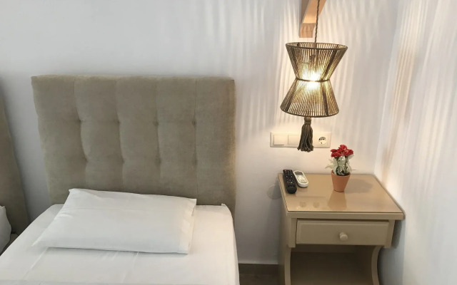 Vassiliki Rooms