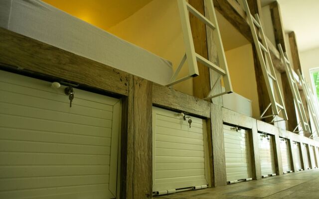 Hostel House Santinho