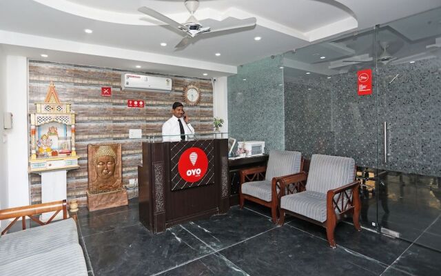 Hotel Golden Leaf By OYO Rooms