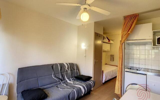 Appartement Lamalou-les-Bains, 1 pièce, 2 personnes - FR-1-451-76