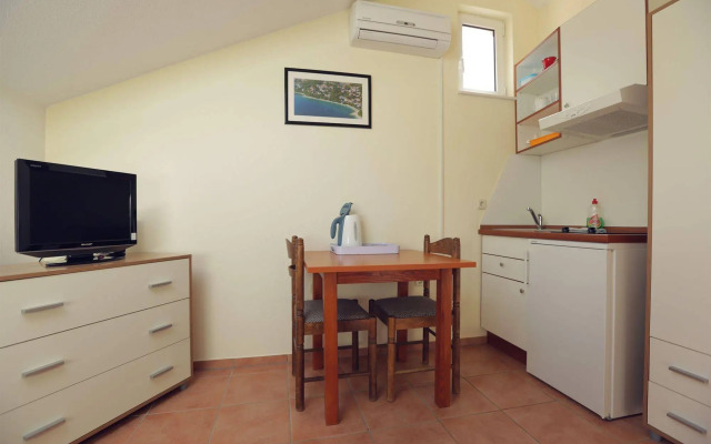 Apartments Vila Adrijana and Fitness Studio Wolf