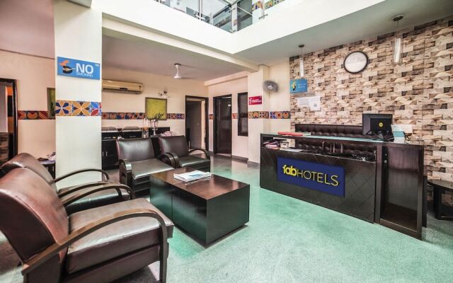 FabHotel Anutham Saket