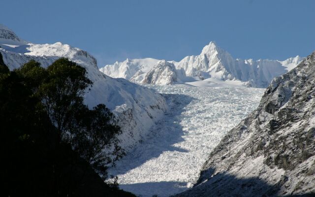 Distinction Fox Glacier Te Weheka Boutique Hotel