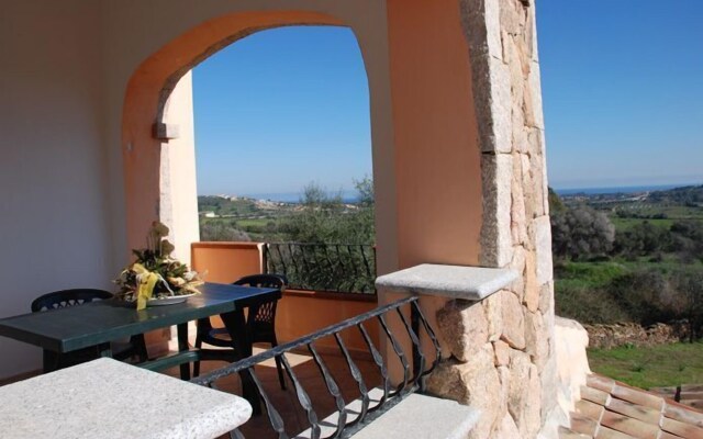 Albergo Residenziale Li Troni