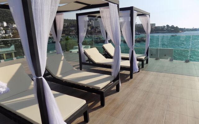 Marine Suites and Spa