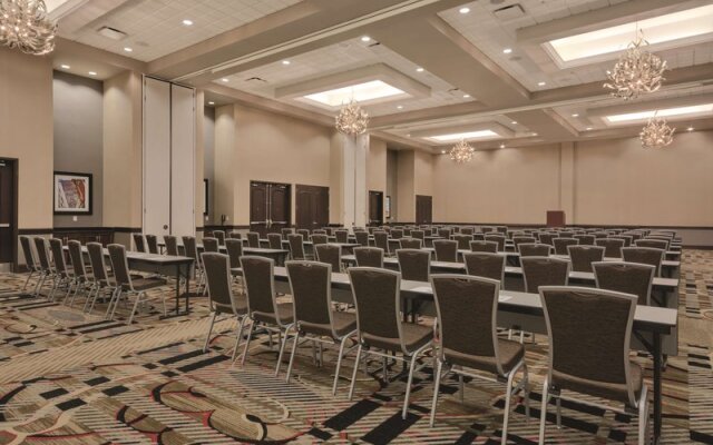 Embassy Suites Tuscaloosa Downtown