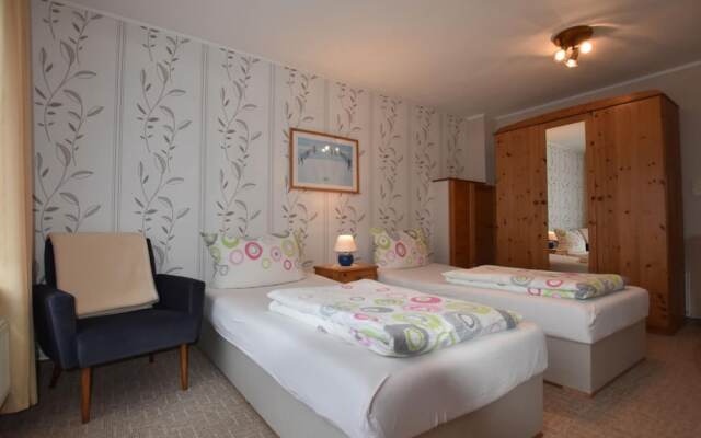 Schtsne Wohnung in Krtspelin in der Nhhe von Meer