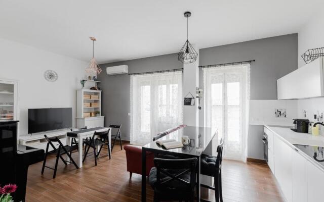 Scarfoglio Apartment, 4 persone, 2 camere, balcone, Wi-Fi, Stazione Tiburtina