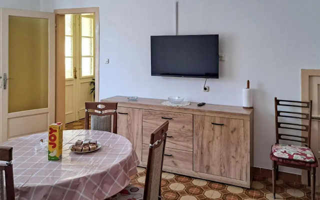 Apartment Valtursko polje I