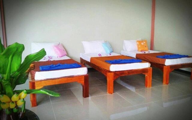 Thanasiri Hotel & Resort