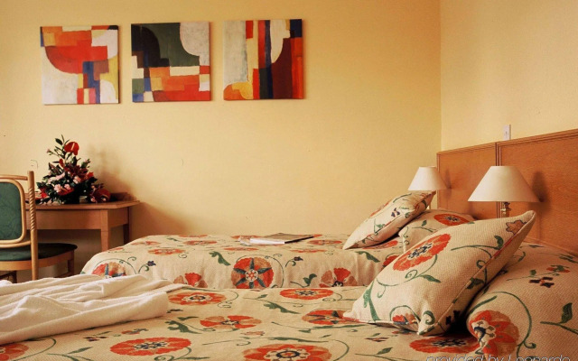 The Green Hotel Golf Resort