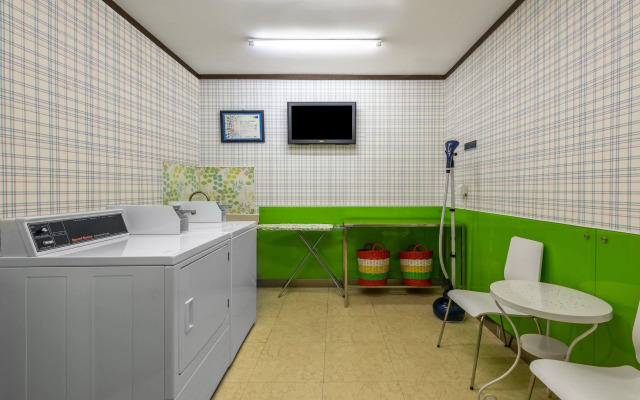 Holiday Inn Express Beijing Shangdi by IHG