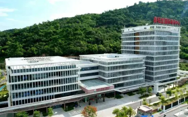 Sanya XisongTang International Health Center