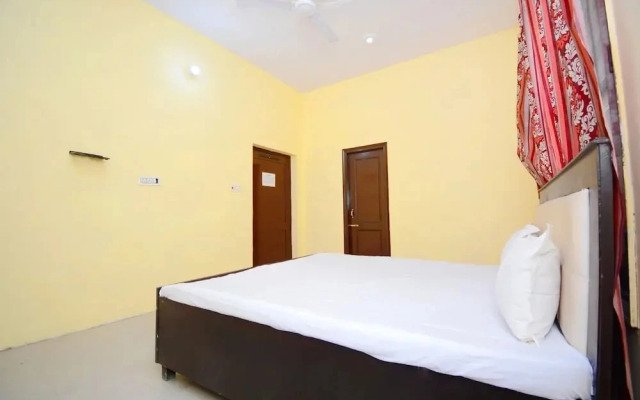 Gursimran Complex By OYO Rooms