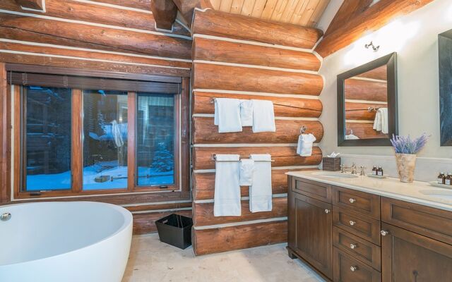Prospect Falls by Exceptional Stays