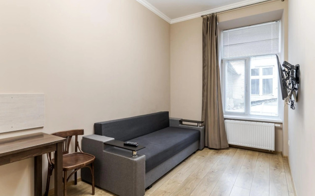 Apartment on Stavropihiiska Street 1