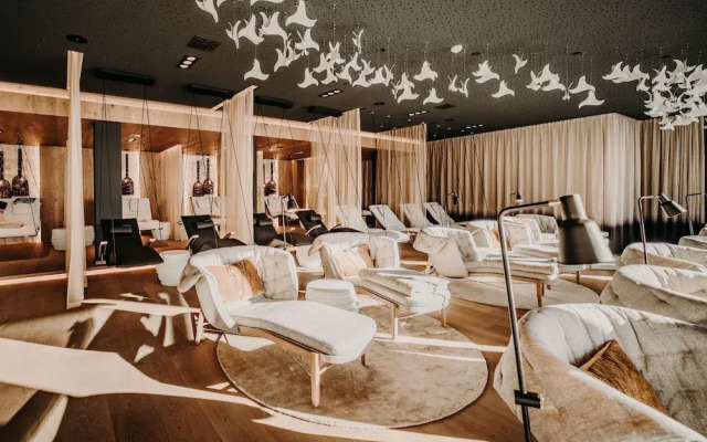 DAS EDELWEISS - Salzburg Mountain Resort