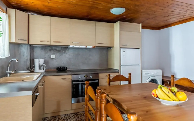 Evagelia Villas and Apartments