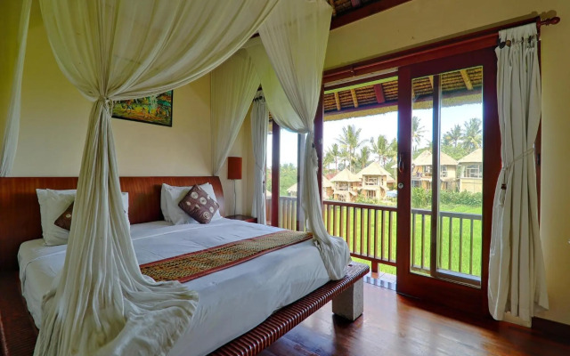 Lunara Home Living by Daphna Management