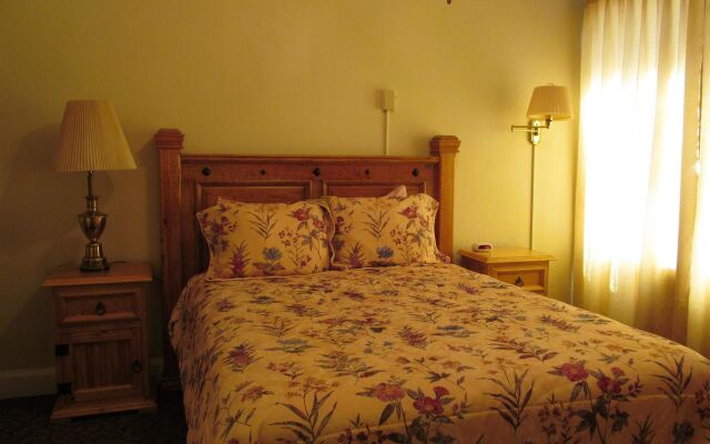 Monte Villa Hotel