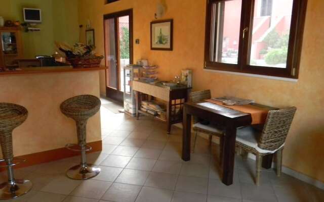 Dimora Del Falconiere B&B