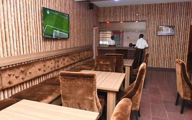 Goodview Suites& Apartments