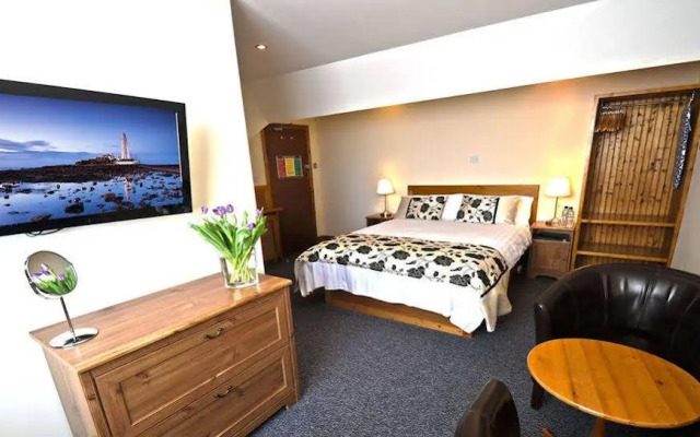 Oaktree Lodge