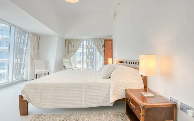 Cayan Tower by  Raine & Horne Holiday Homes - Hotel in ดูไบ - Photo 3