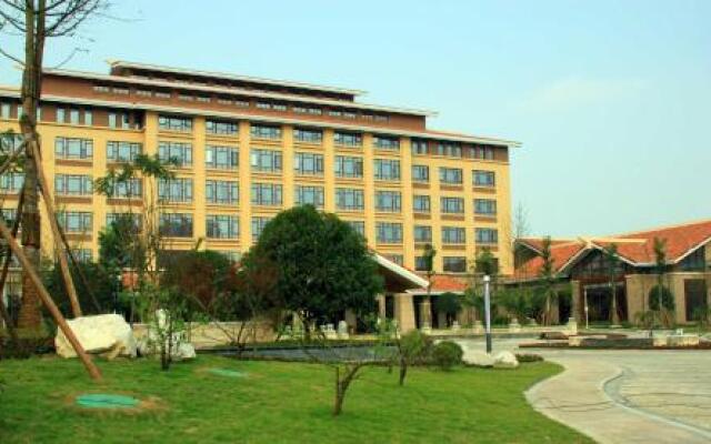 Xinjin Celebrity City Hotel