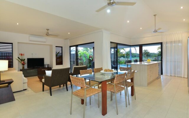 17 Cascade House - Luxury Holiday Home