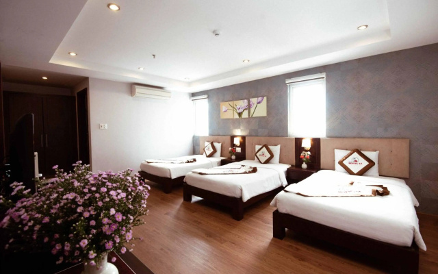 Hoang Sa Hotel – Guest Rooms – Da Nang