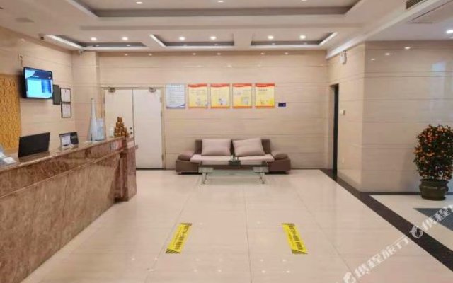 7 Days Hotel (Jixi County High-speed Railway Station Pedestrian Street shop)