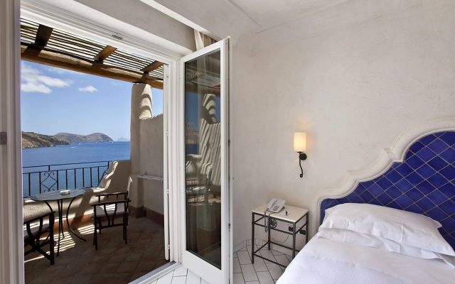 Therasia Resort Sea & Spa - The Leading Hotels of the World