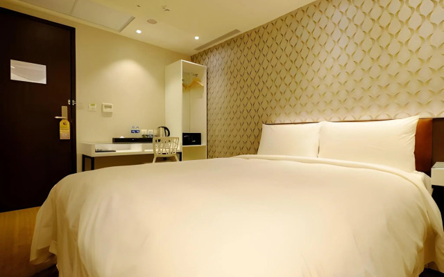 Hotel Puri Taipei Station Branch