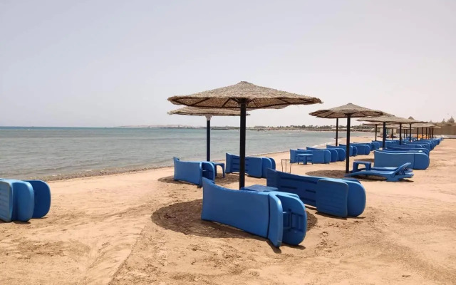 Cecelia Resort, Sea View Apartment