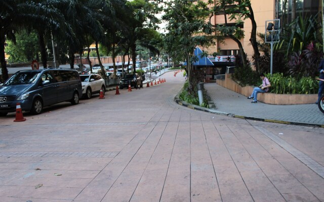 Ridge Service Suites