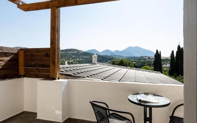 Villa Chnaris - Private Pool and Sauna