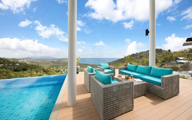 Stunning Blue Sea Villa 3BDRM Infinity Pool