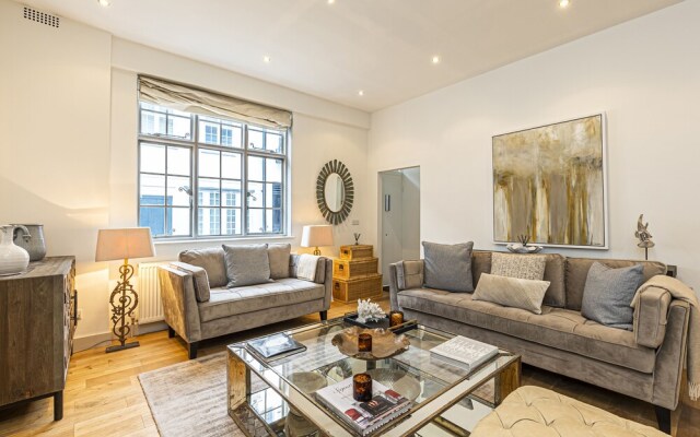 Altido Elegant 2-Bed House In Belgravia
