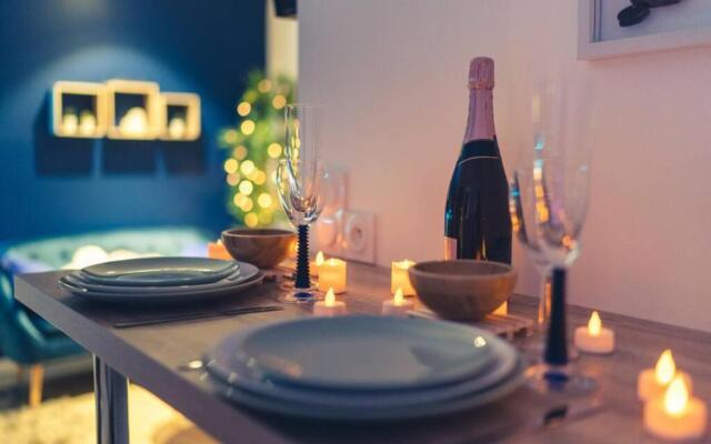 Mon Nid d'Amour - Jacuzzi Privatif - Centre Ville du Mans