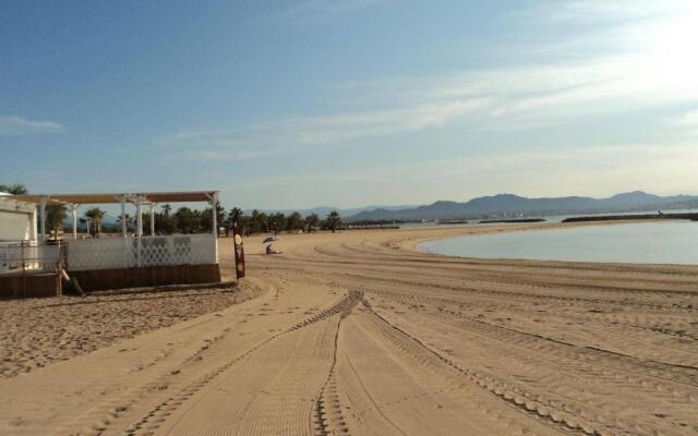 Appartement Saint-Aygulf, 1 pièce, 3 personnes - FR-1-226A-107