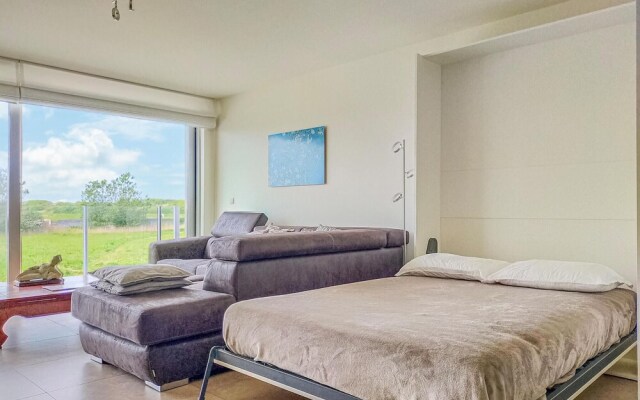 Stunning Apartment in Oostende With Wifi and 2 Bedrooms