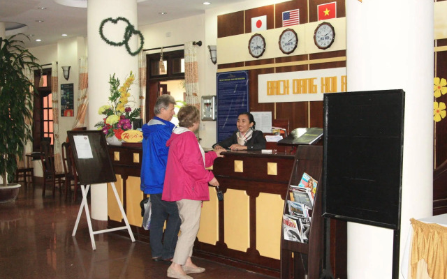 Bach Dang Hoi An Hotel