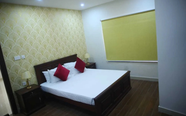 Gulberg Suites