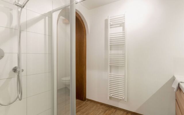 Apartmenthaus Dreier 23285