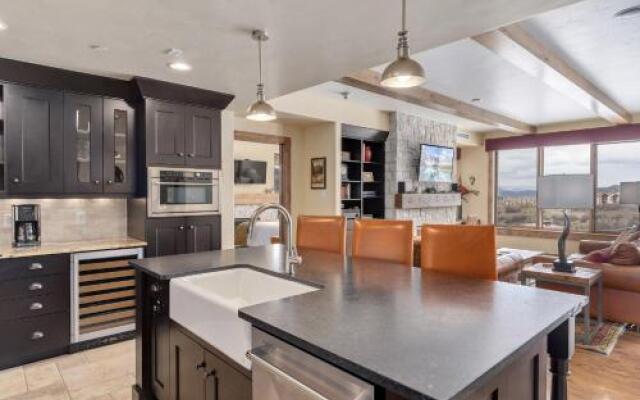 Edgemont 2601 - Luxury Ski-in Ski-out Condo