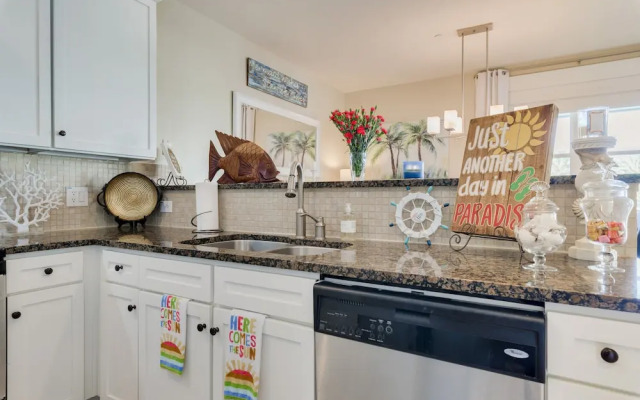 Endless Summer at Pointe West