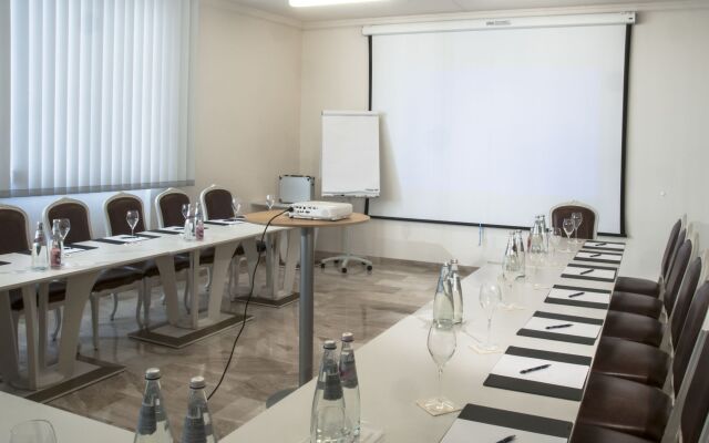 Grand Hotel Palladium Munich